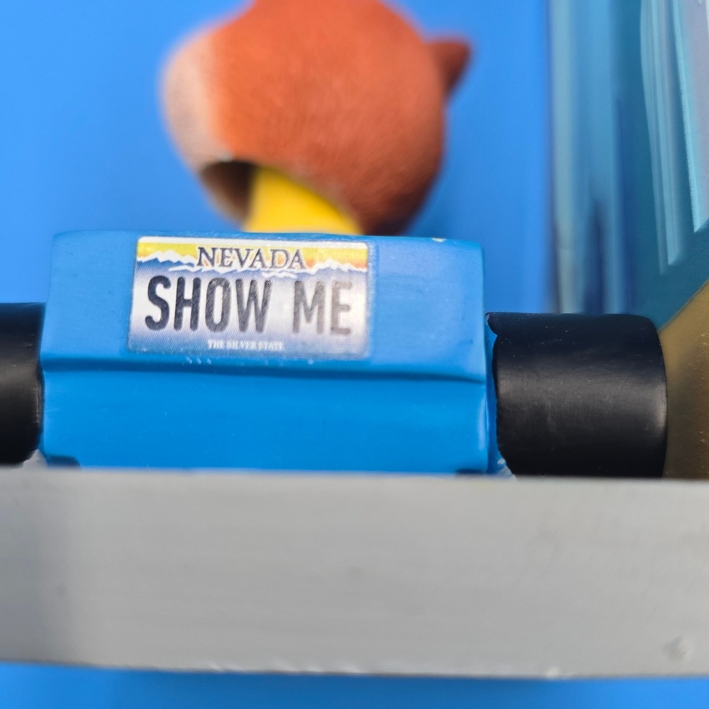 Carfax Car Fox Bobblehead Las Vegas Racing Edition Desk Statue 7" Show Me Carfax - Picture 6 of 8